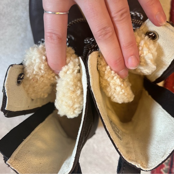 Emelie Genuine Shearling Short Lace-Up Boot - Picture 5 of 7